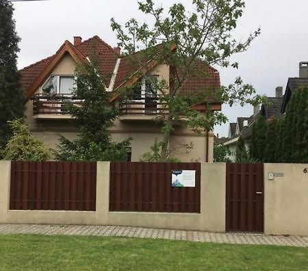 Varlak Vendeghaz Siófok Exterior foto